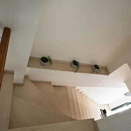Μονοκατοικία Στο Κέντρο Με Τζάκι Apartment Patras Exterior photo