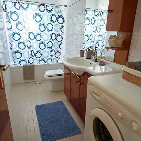 Μονοκατοικία Στο Κέντρο Με Τζάκι Apartment Patras Exterior photo